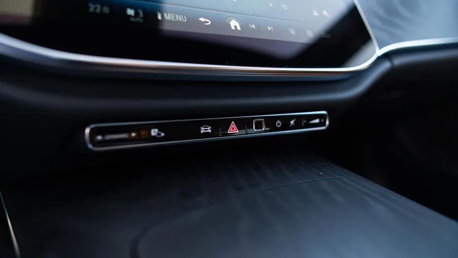 MERCEDES-BENZ E Klasa E 220 d mHEV 4-Matic AMG 9G-Tronic