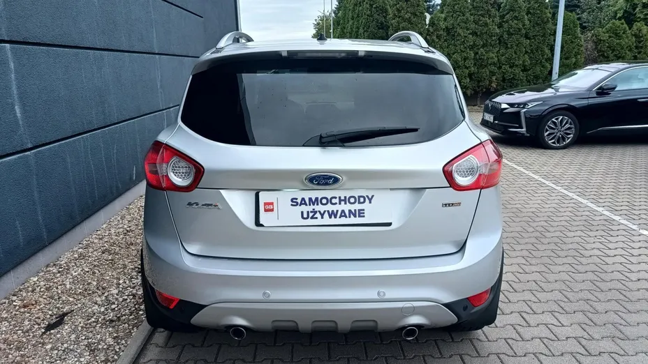 FORD Kuga -