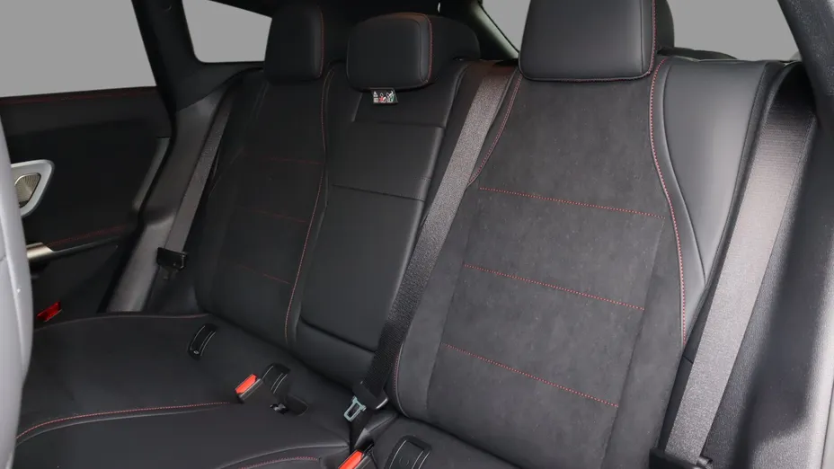 MERCEDES-BENZ CLA CLA 200 58kWh Nowy