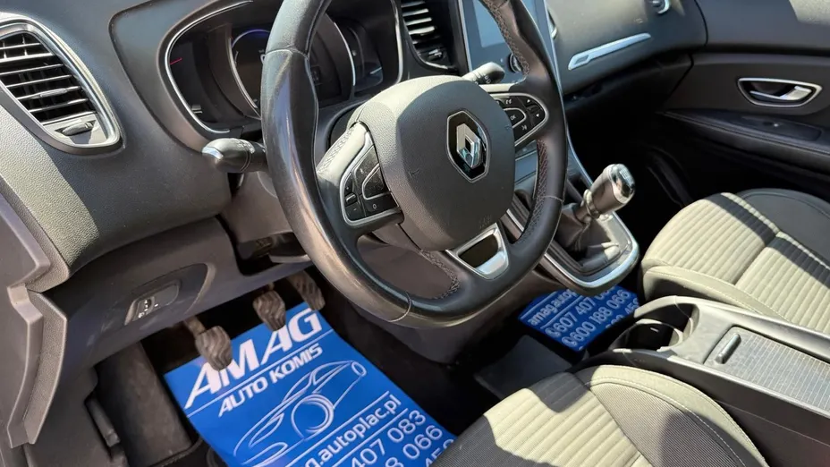 RENAULT Grand Scenic -