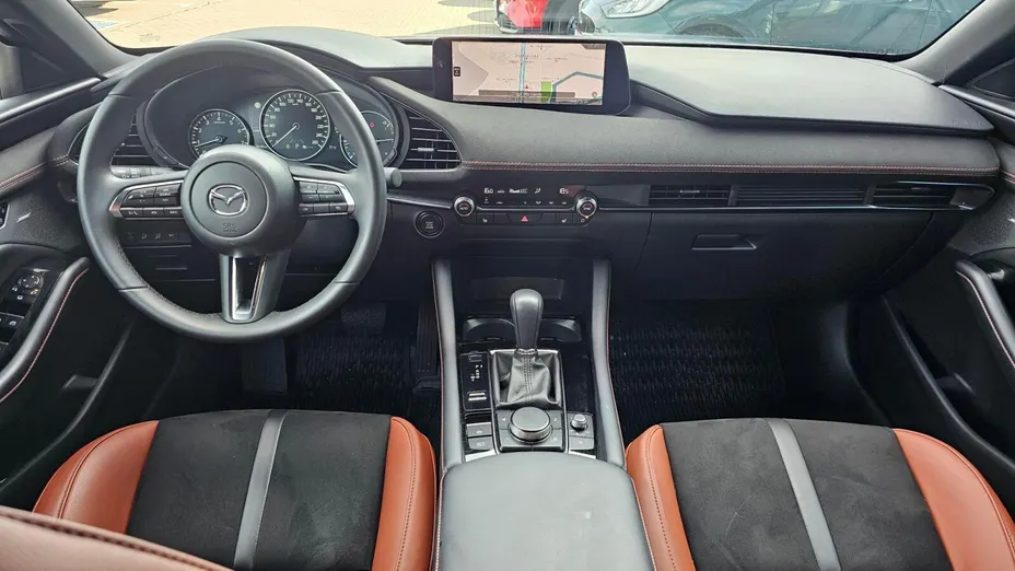 MAZDA 3 3 2.0 mHEV Nagisa aut