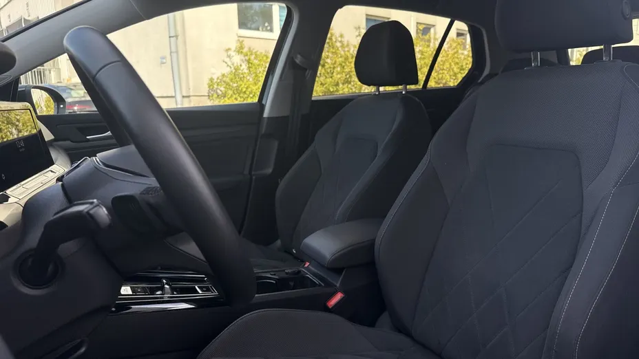 VOLKSWAGEN Golf Golf VIII 1.5 eTSI Life DSG