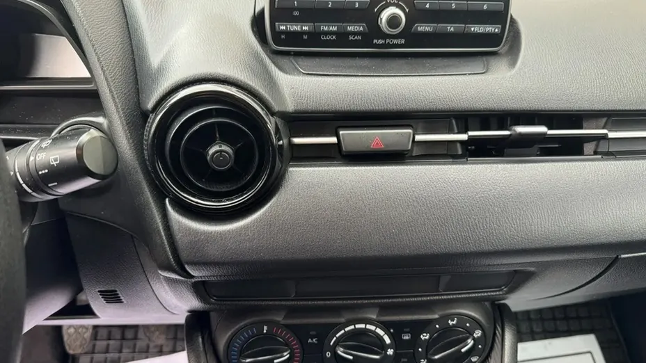 MAZDA 2 2 1.4 CD Active