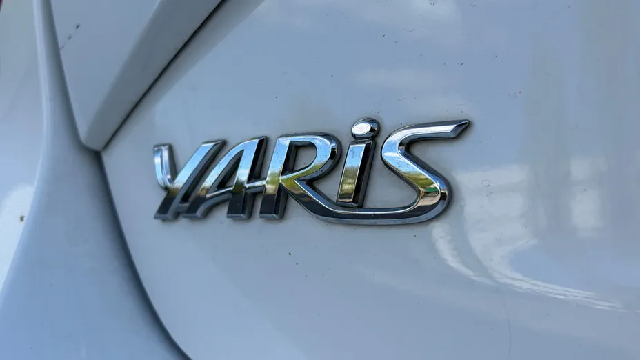 TOYOTA Yaris Yaris 1.5 Premium