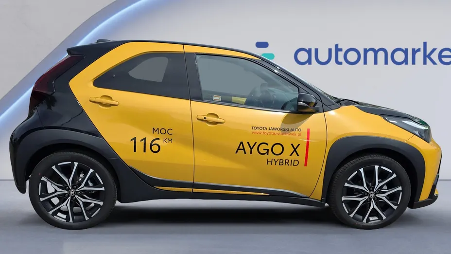 TOYOTA Aygo X Aygo X Hybrid 1.5 Style e-CVT