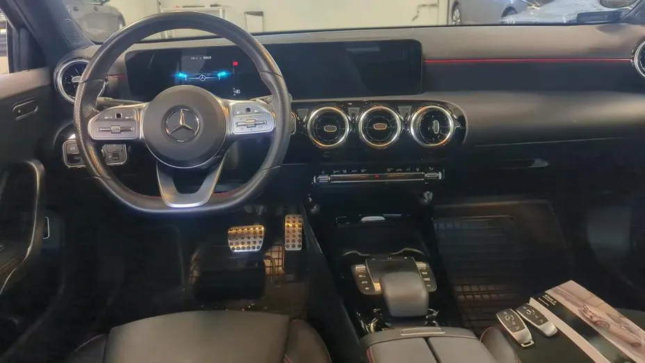 MERCEDES-BENZ A Klasa A 200 AMG Line 7G-DCT