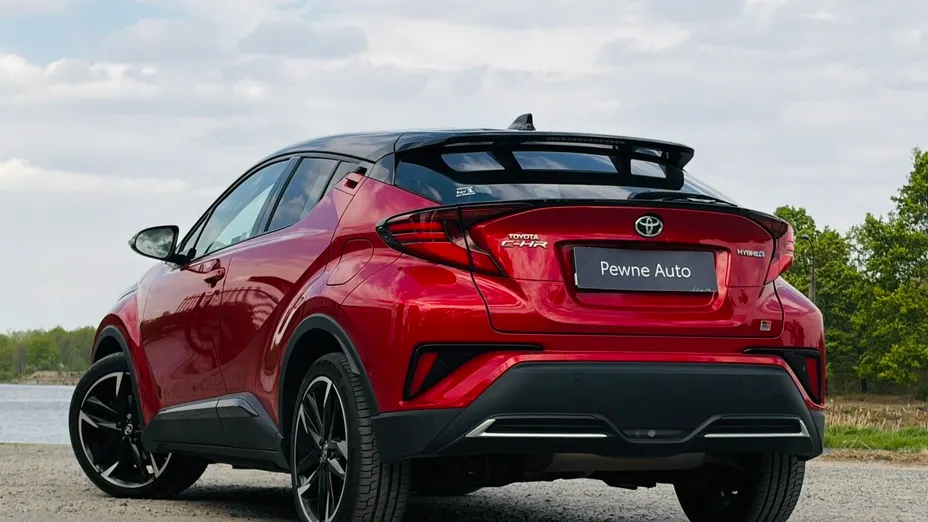 TOYOTA C-HR C-HR 2.0 Hybrid GR Sport