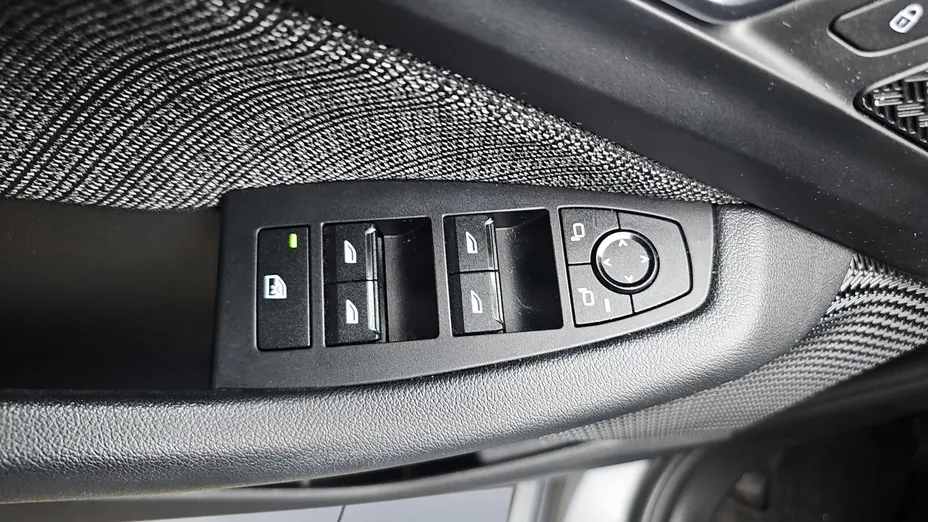 BMW Seria 2 218i aut