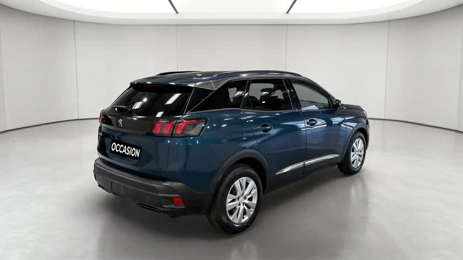 PEUGEOT 3008 -