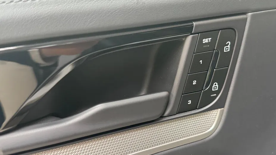 PORSCHE Cayenne Cayenne S E-Hybrid PHEV