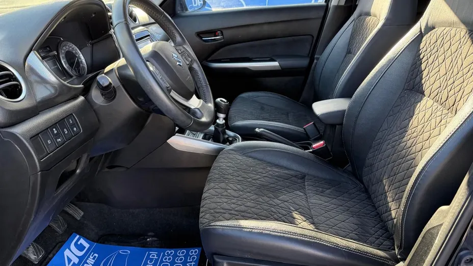 SUZUKI Vitara -