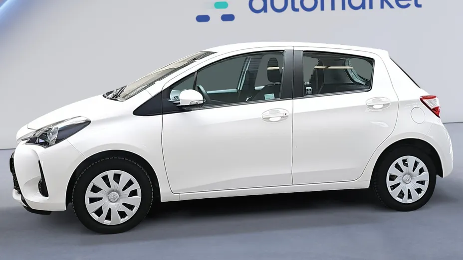 TOYOTA Yaris Yaris 1.5 Active