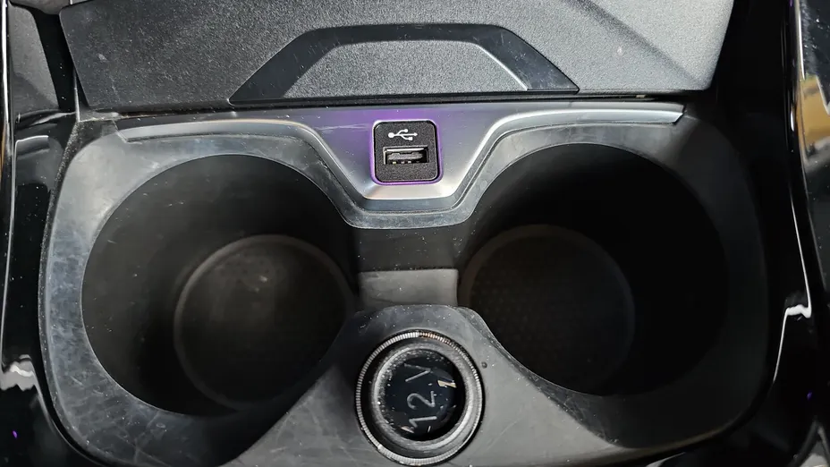 BMW Seria 2 220i xDrive Sport Line aut