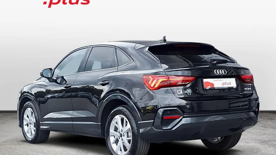 AUDI Q3 Sportback -