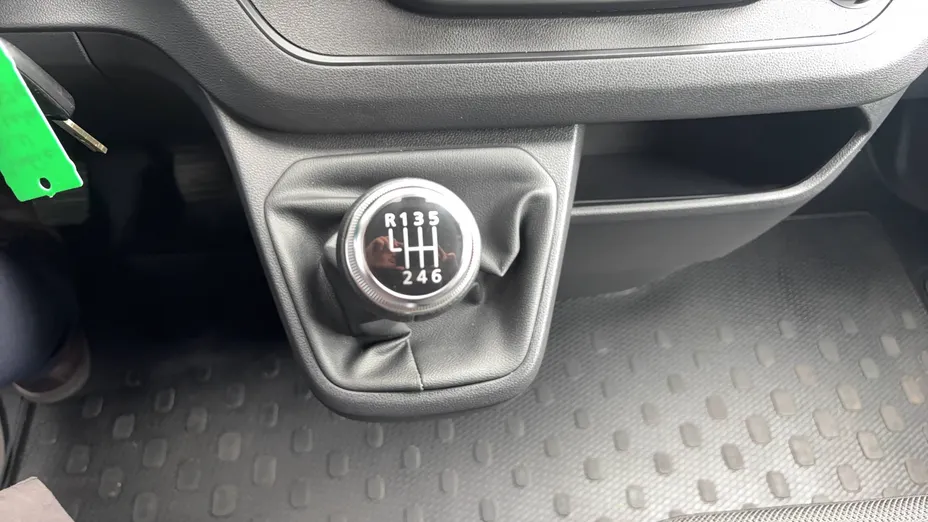 RENAULT Trafic -