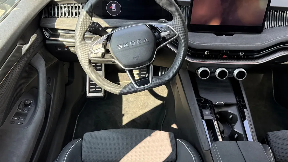 SKODA Superb Superb 1.5 TSI Plug-in Hybrid Sportline DSG Nowy