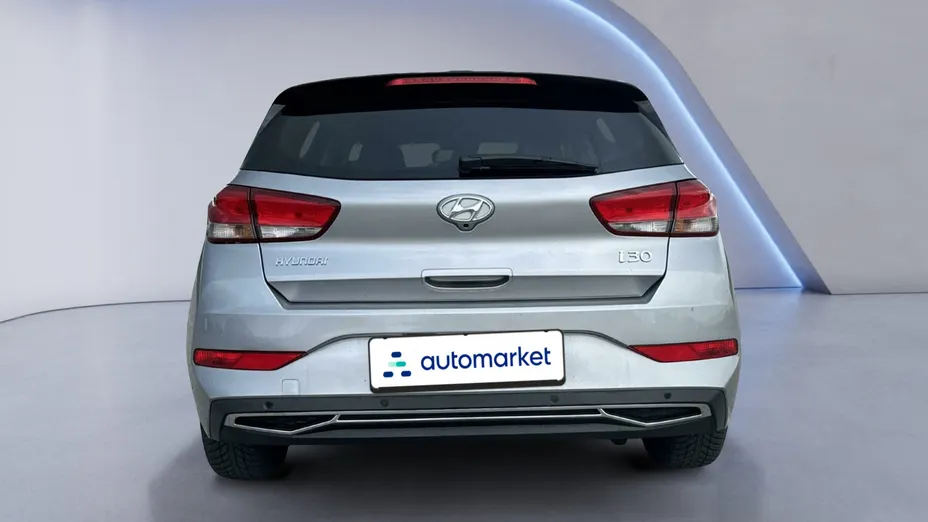 HYUNDAI i30 i30 1.0 T-GDI Smart