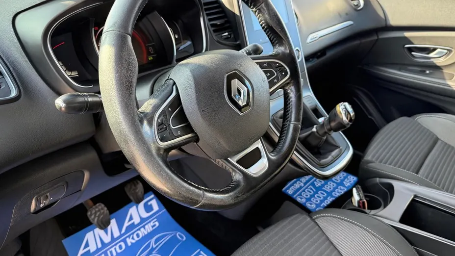 RENAULT Grand Scenic -
