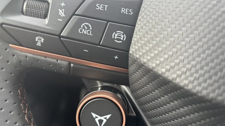 CUPRA Leon Leon 1.5 eTSI mHEV DSG Nowy