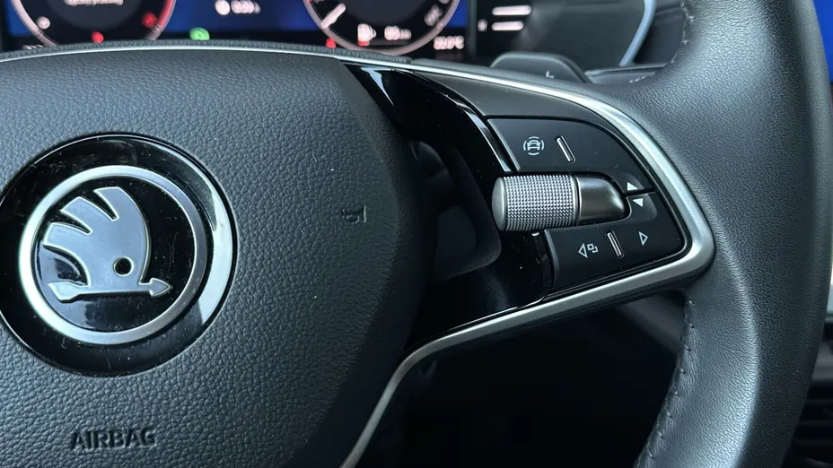SKODA Octavia Octavia 1.5 TSI mHEV Selection DSG