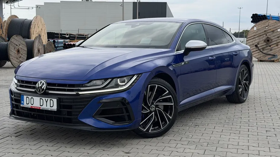 VOLKSWAGEN Arteon Arteon 2.0 TSI 4Motion R DSG