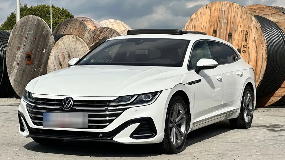 VOLKSWAGEN Arteon Arteon 2.0 TSI R-Line DSG