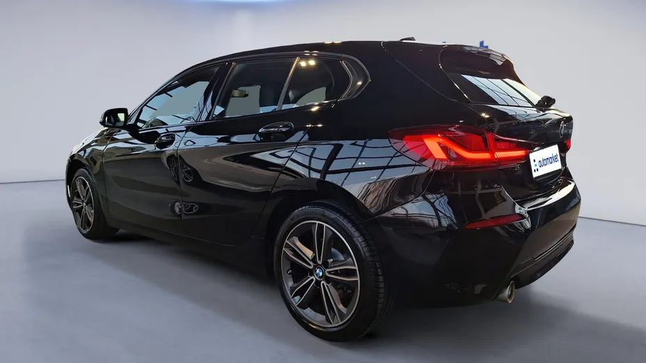 BMW Seria 1 118i Sport Line aut