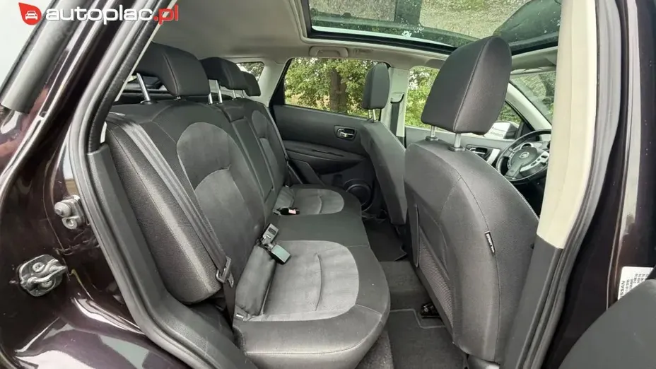 NISSAN Qashqai -