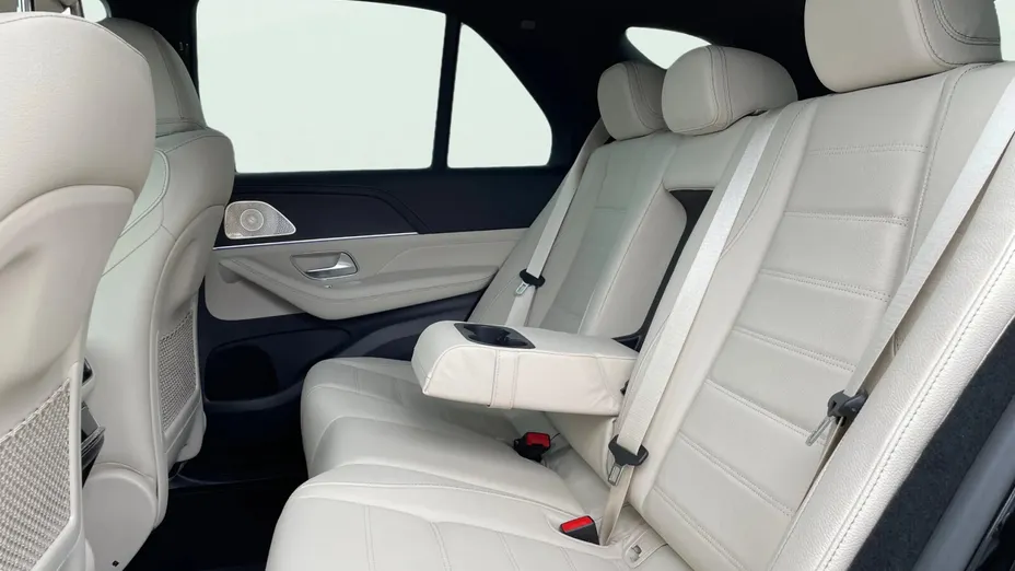 MERCEDES-BENZ GLE GLE 300 d mHEV 4-Matic AMG Line Nowy