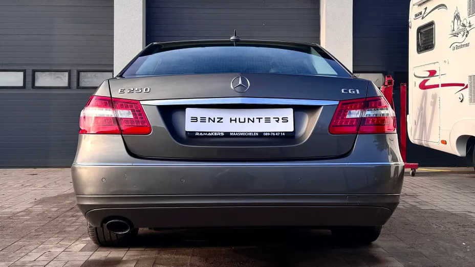 MERCEDES-BENZ E Klasa E 250 CGI BlueEff. Elegance