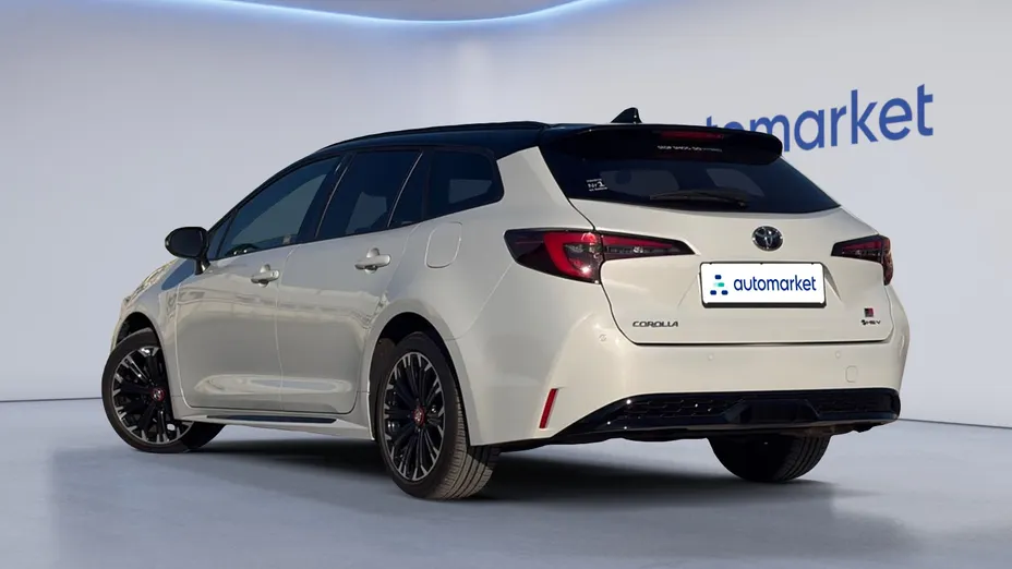 TOYOTA Corolla Corolla 1.8 Hybrid GR Sport