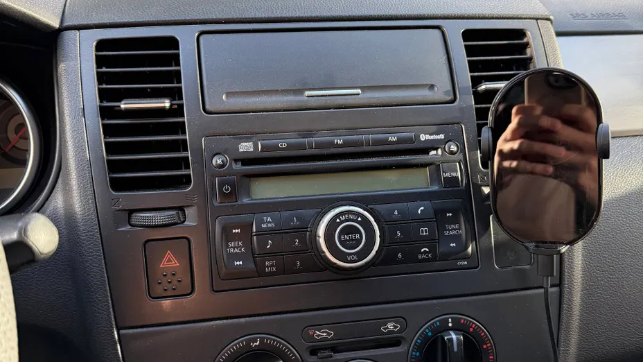 NISSAN Tiida Tiida 1.6 Visia AC/CD