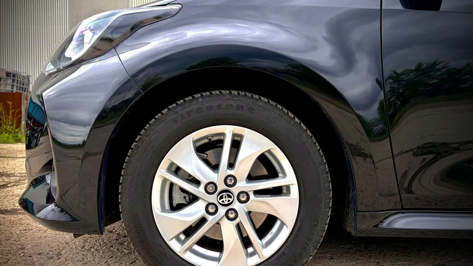 TOYOTA Yaris Yaris Hybrid 1.5 Comfort