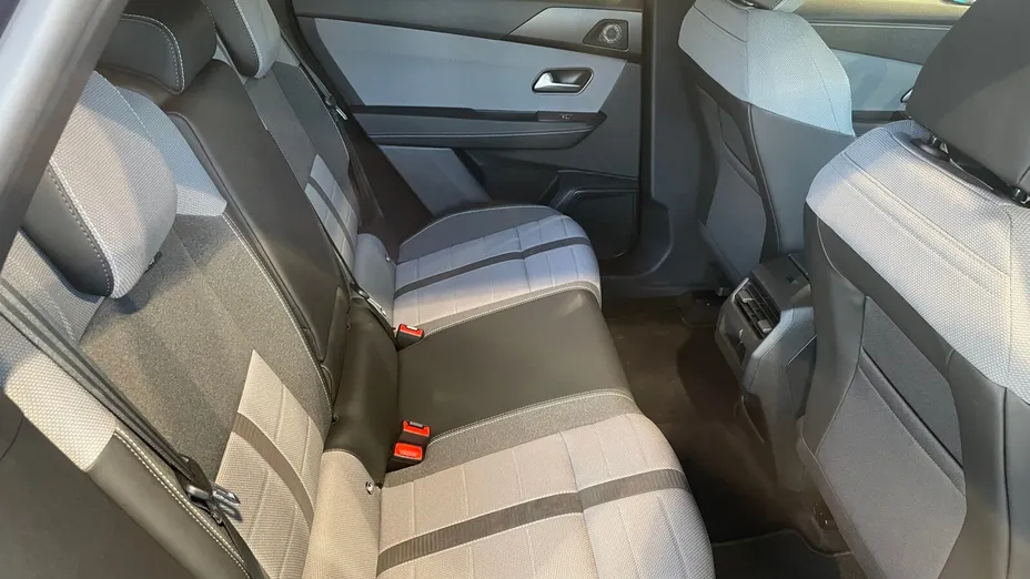 OPEL Grandland X Grandland 1.2 mHEV GS eDTC6 Nowy