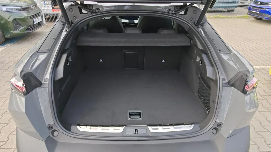 PEUGEOT 408 408 1.6 Plug-In Hybrid 225 GT Exclusive e-DCS7 Nowy