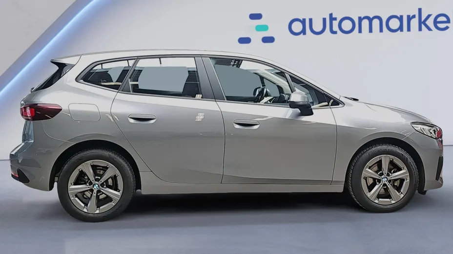 BMW Seria 2 218i aut