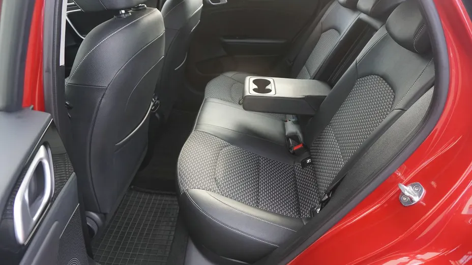 KIA XCeed XCeed 1.5 T-GDI mHEV Prestige Line DCT