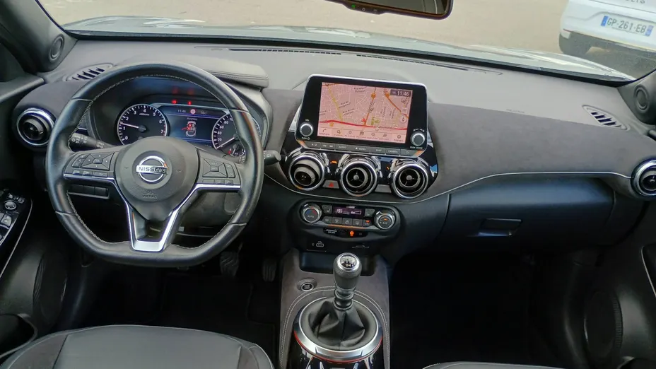 NISSAN Juke -