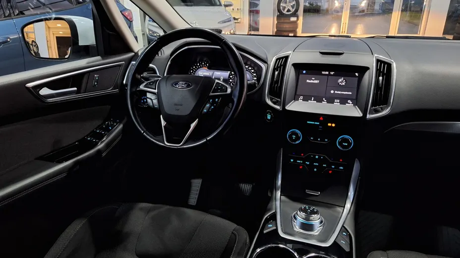 FORD S-MAX S-MAX 2.0 EcoBlue Titanium aut