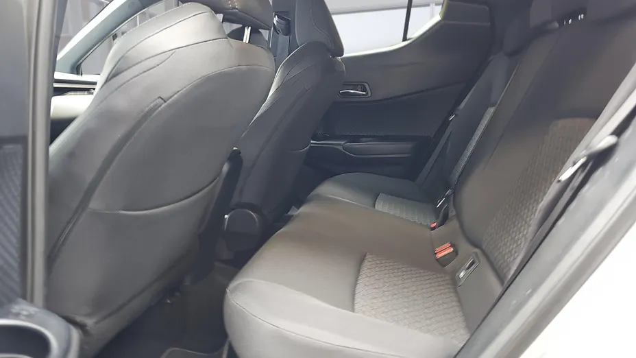 TOYOTA C-HR C-HR 2.0 Hybrid Style