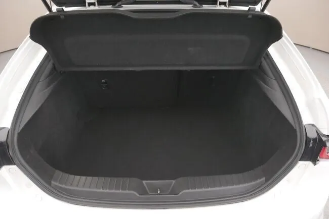 MAZDA 3 3 2.0 mHEV Exclusive Line aut