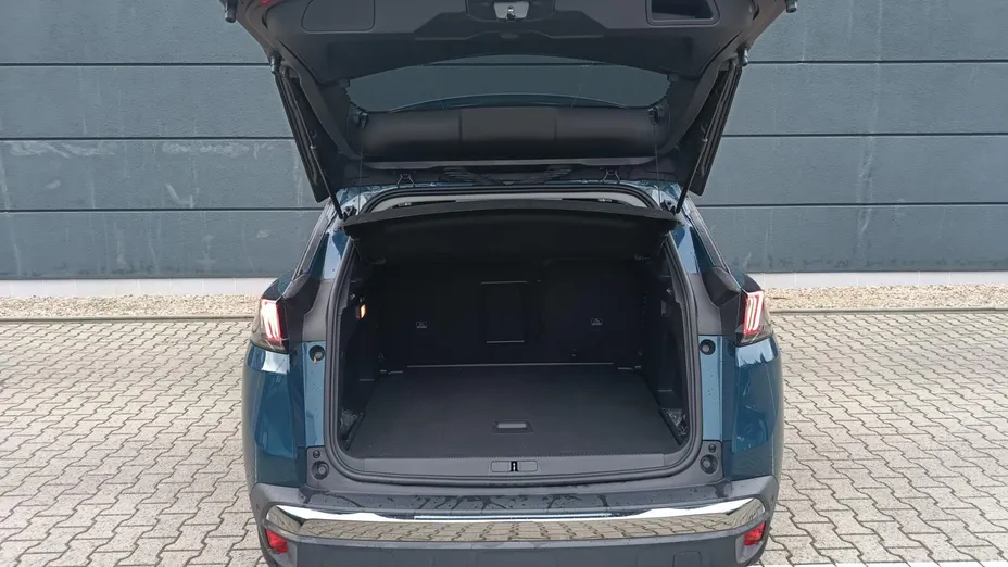 PEUGEOT 3008 3008 1.5 BlueHDi Allure S&S EAT8