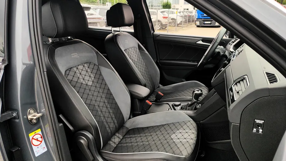 VOLKSWAGEN Tiguan Tiguan 2.0 TDI SCR 4Mot. R-Line DSG