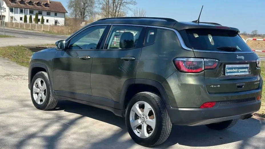 JEEP Compass -