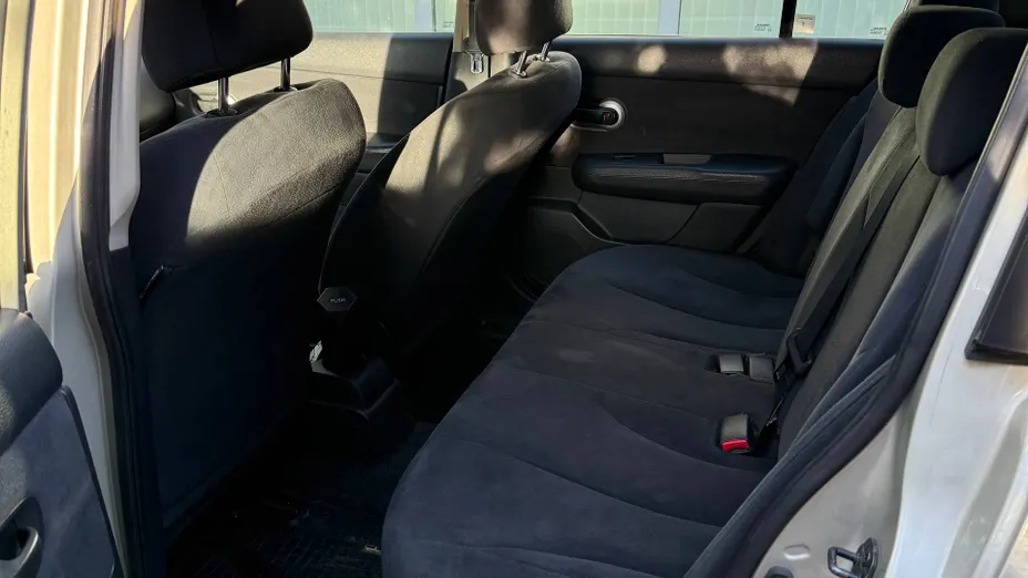 NISSAN Tiida Tiida 1.6 Visia AC/CD