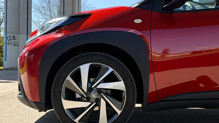 TOYOTA Aygo X Aygo X 1.0 VVT-i Executive CVT