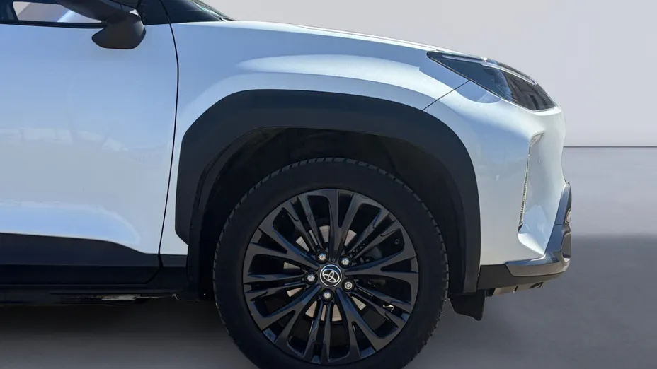 TOYOTA Yaris Cross Yaris Cross Hybrid 1.5 Adventure