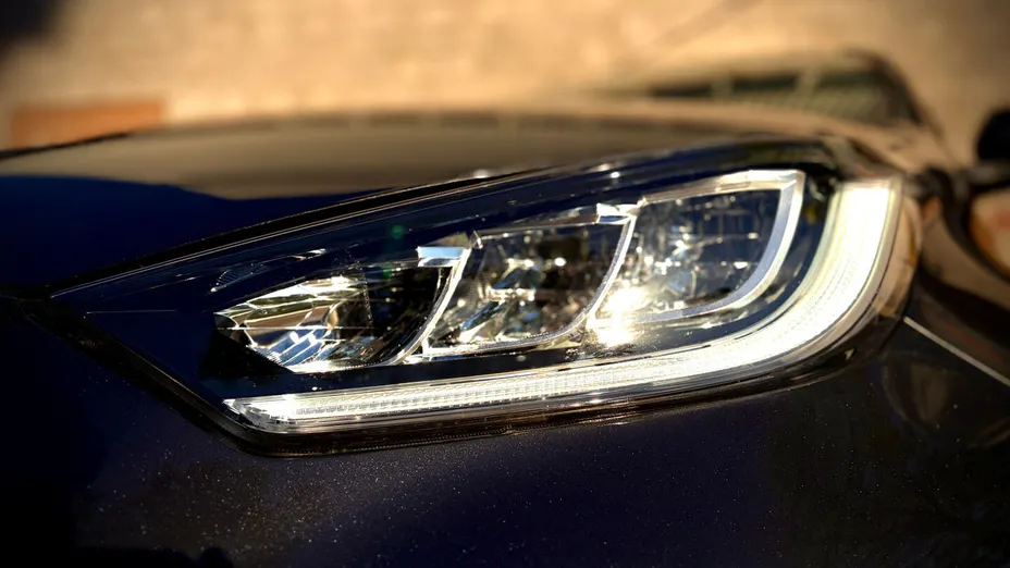 TOYOTA Yaris Yaris Hybrid 1.5 Style