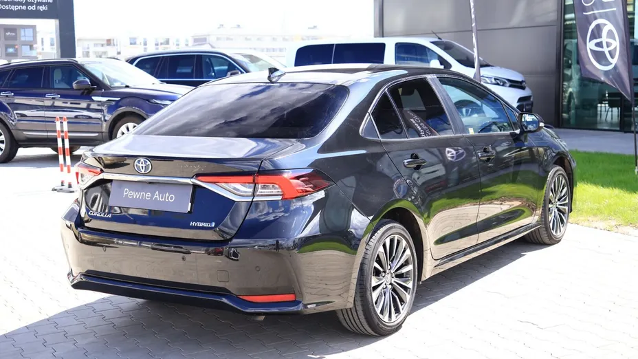 TOYOTA Corolla Corolla 1.8 Hybrid Style