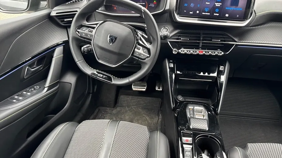 PEUGEOT 208 208 1.2 mHEV GT